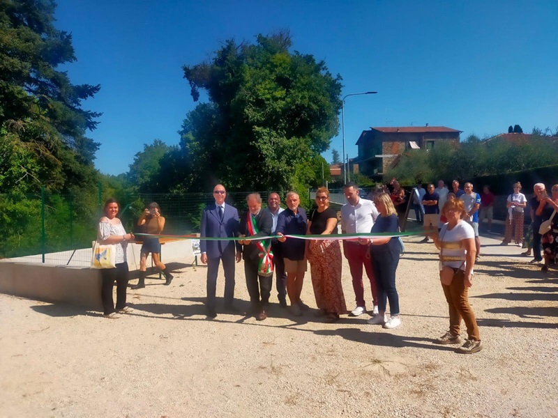 immagine notizia (ptn) Parrano, inaugurata la nuova area camper, Federighi: “Turismo settore importante per lo sviluppo economico dei comuni”
